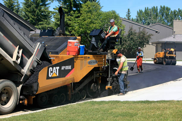 Best Residential Paver Driveway  in Inglenook, CT